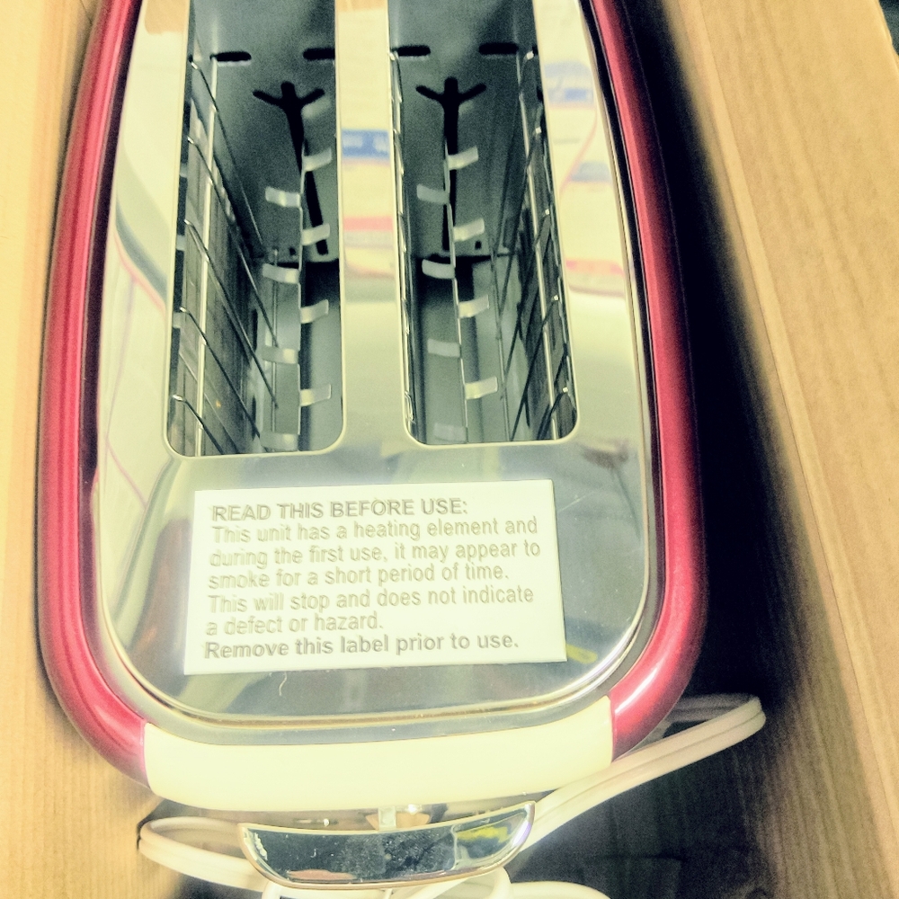 Retro 2 Slice Toaster - Picture 6 of 6